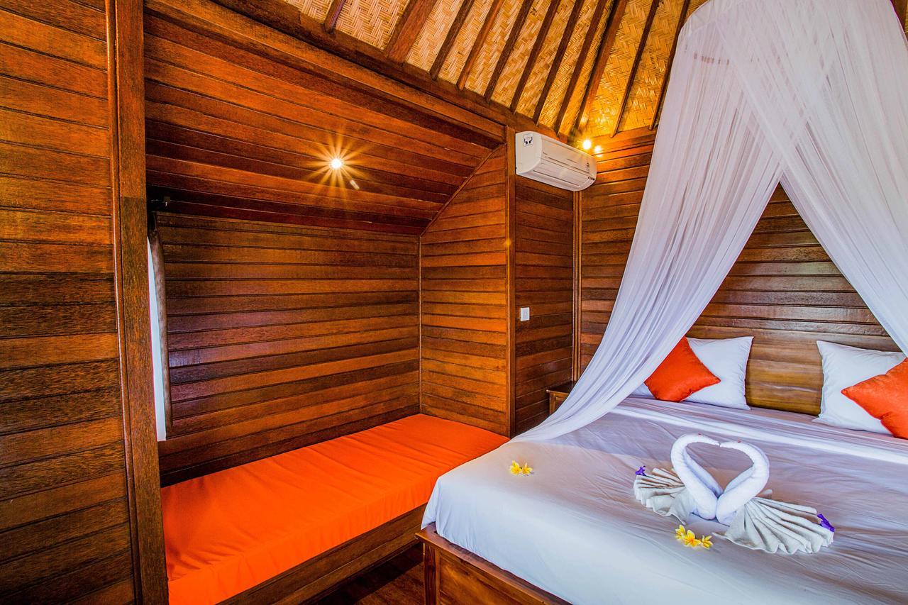 Samanta Huts Hotel Lembongan Eksteriør billede